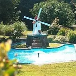 Logis Et Restaurant La Bombardiere Hotel