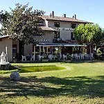 Logis Et Restaurant La Bombardiere