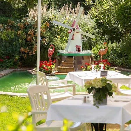 Logis Et Restaurant La Bombardiere 3* Cuq-Toulza