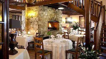 Hotel Logis Et Restaurant La Bombardiere Cuq-Toulza